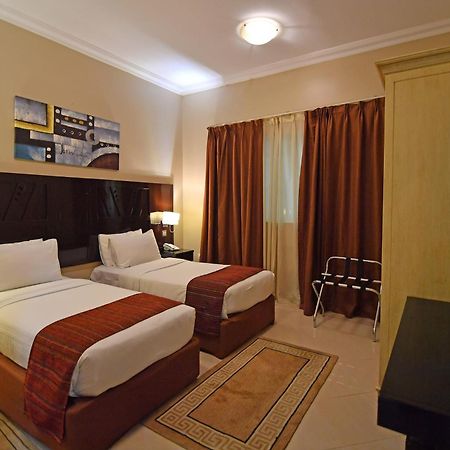 เอ็มมิเรท สตาร์ โฮเต็ล อพาร์ทเม้นท์ ซาร์จาฮ์ Aparthotel ชาร์จาห์ ภายนอก รูปภาพ