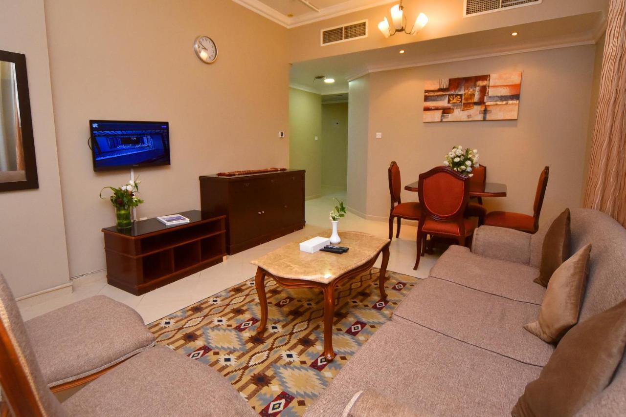 เอ็มมิเรท สตาร์ โฮเต็ล อพาร์ทเม้นท์ ซาร์จาฮ์ Aparthotel ชาร์จาห์ ภายนอก รูปภาพ