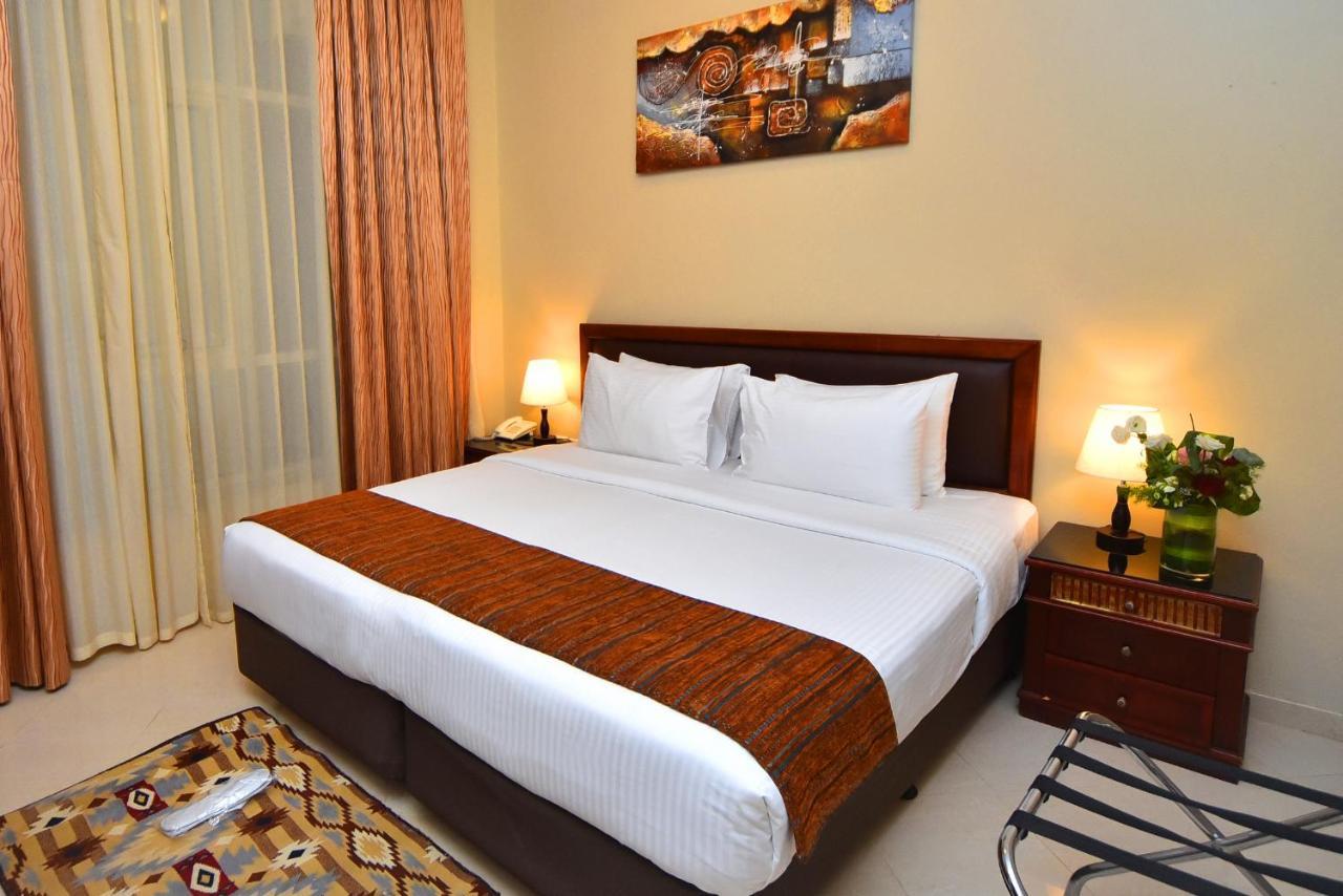 เอ็มมิเรท สตาร์ โฮเต็ล อพาร์ทเม้นท์ ซาร์จาฮ์ Aparthotel ชาร์จาห์ ภายนอก รูปภาพ