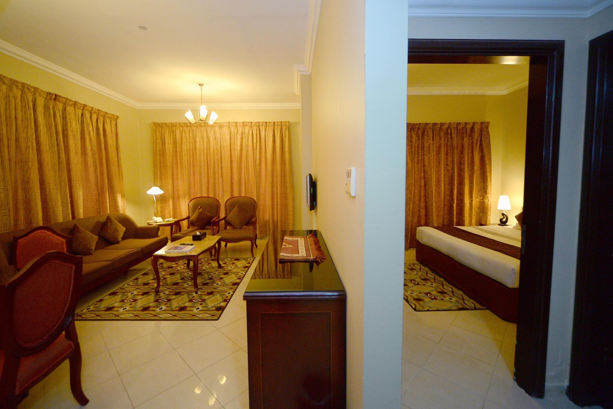 เอ็มมิเรท สตาร์ โฮเต็ล อพาร์ทเม้นท์ ซาร์จาฮ์ Aparthotel ชาร์จาห์ ภายนอก รูปภาพ