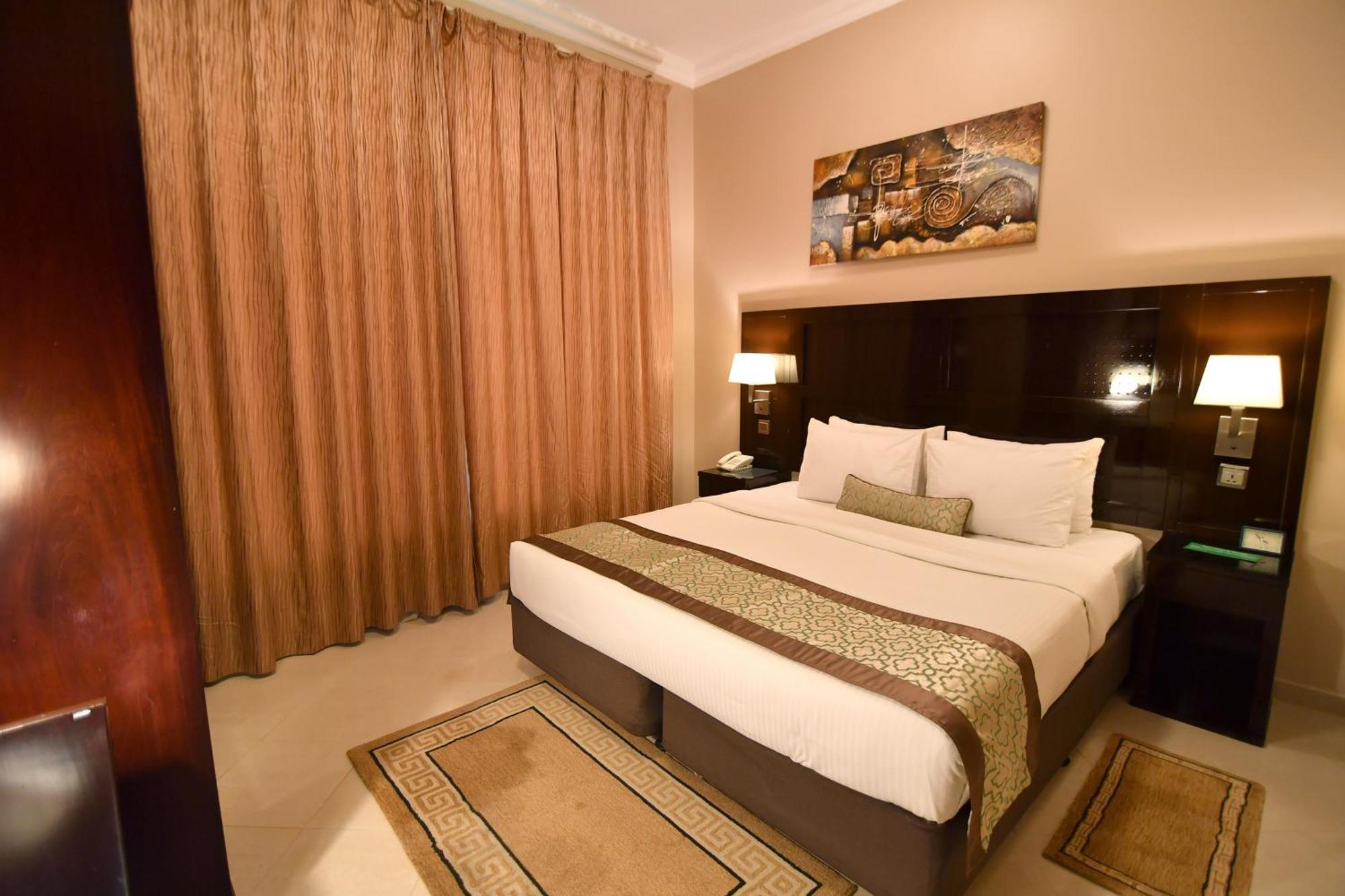 เอ็มมิเรท สตาร์ โฮเต็ล อพาร์ทเม้นท์ ซาร์จาฮ์ Aparthotel ชาร์จาห์ ภายนอก รูปภาพ