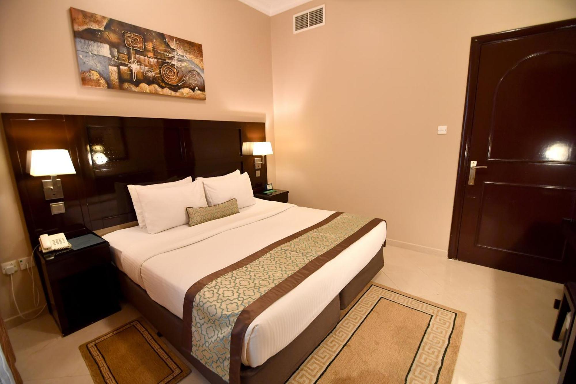 เอ็มมิเรท สตาร์ โฮเต็ล อพาร์ทเม้นท์ ซาร์จาฮ์ Aparthotel ชาร์จาห์ ภายนอก รูปภาพ