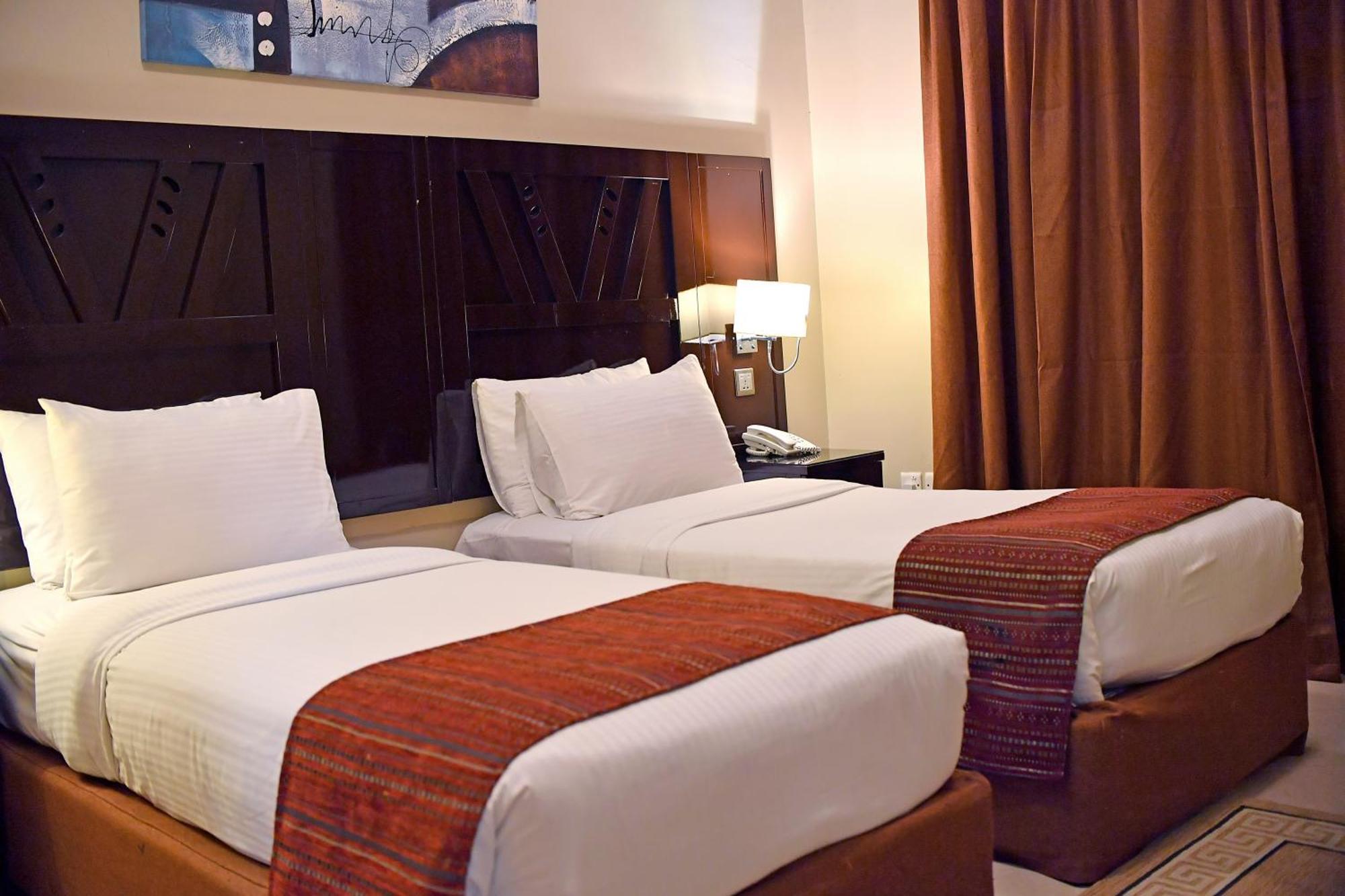 เอ็มมิเรท สตาร์ โฮเต็ล อพาร์ทเม้นท์ ซาร์จาฮ์ Aparthotel ชาร์จาห์ ภายนอก รูปภาพ