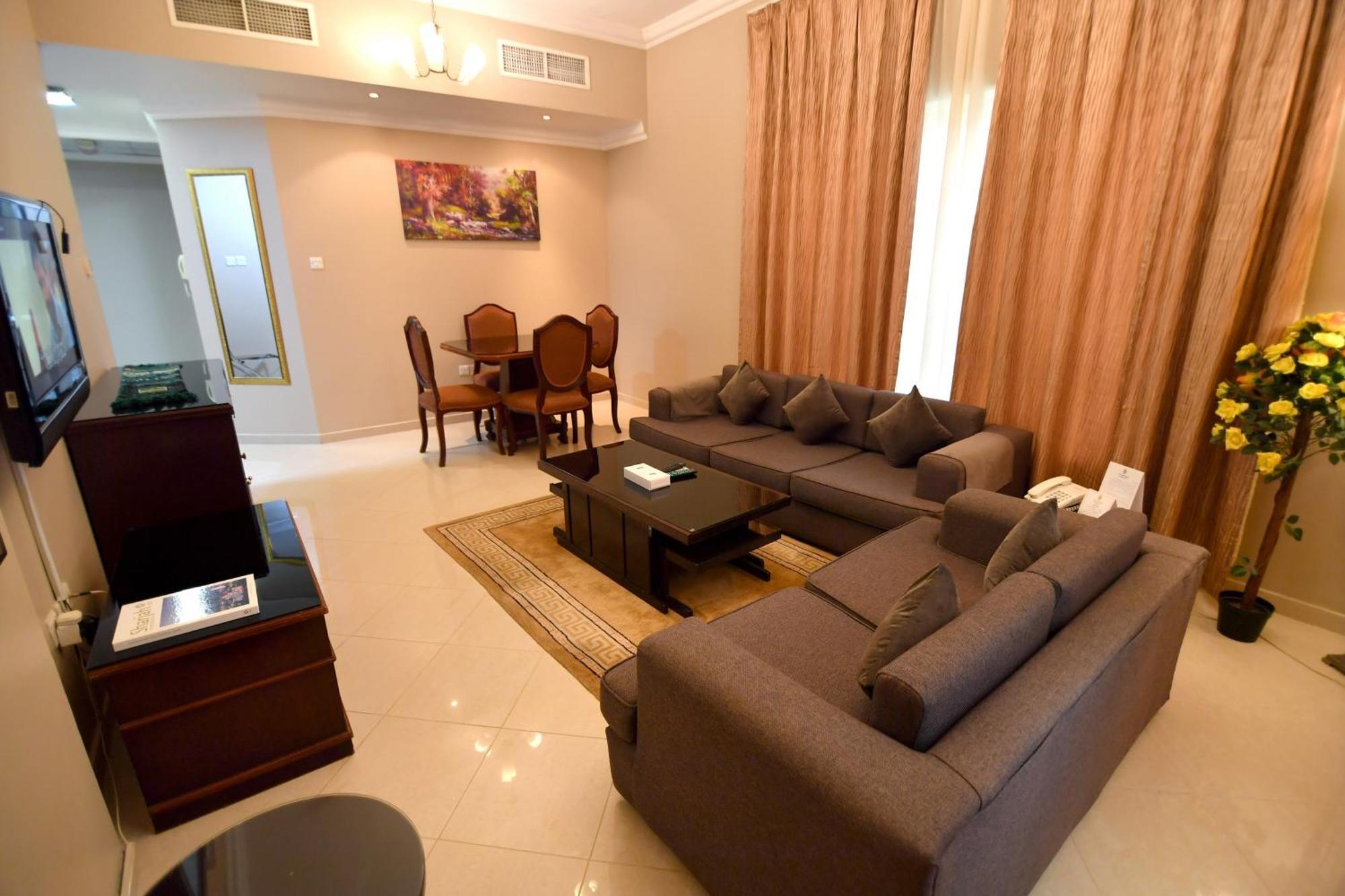 เอ็มมิเรท สตาร์ โฮเต็ล อพาร์ทเม้นท์ ซาร์จาฮ์ Aparthotel ชาร์จาห์ ภายนอก รูปภาพ