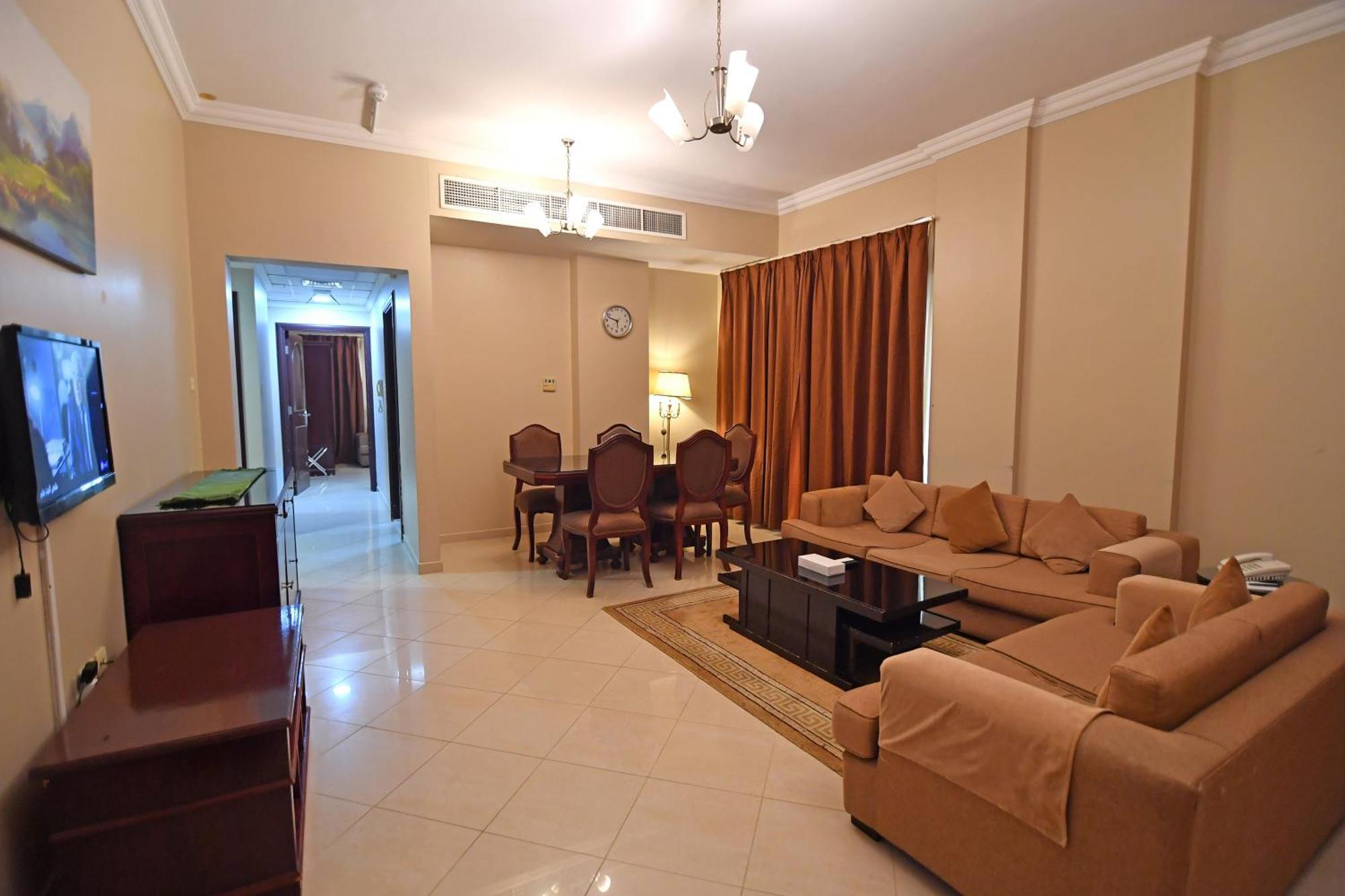 เอ็มมิเรท สตาร์ โฮเต็ล อพาร์ทเม้นท์ ซาร์จาฮ์ Aparthotel ชาร์จาห์ ภายนอก รูปภาพ