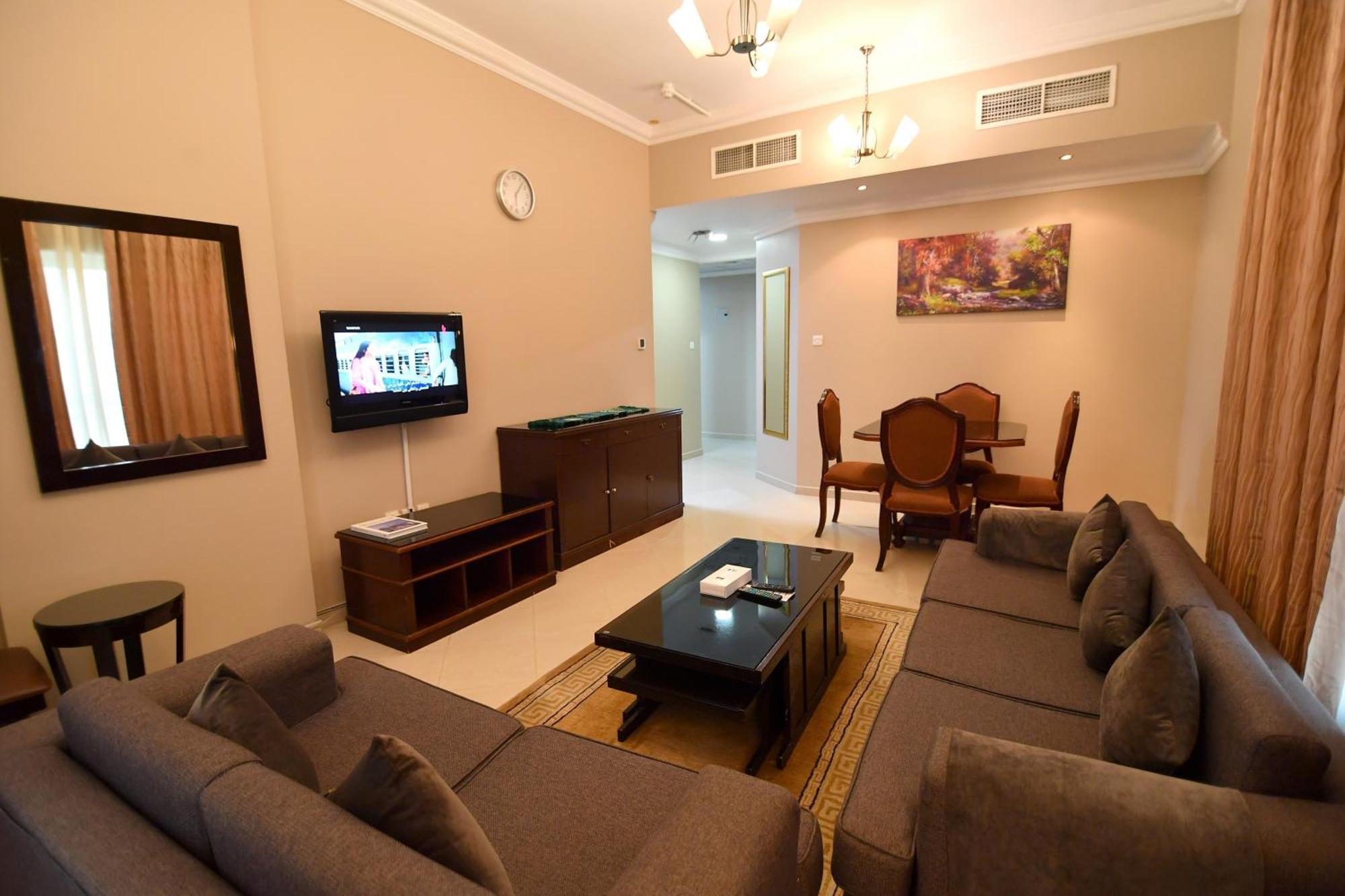 เอ็มมิเรท สตาร์ โฮเต็ล อพาร์ทเม้นท์ ซาร์จาฮ์ Aparthotel ชาร์จาห์ ภายนอก รูปภาพ